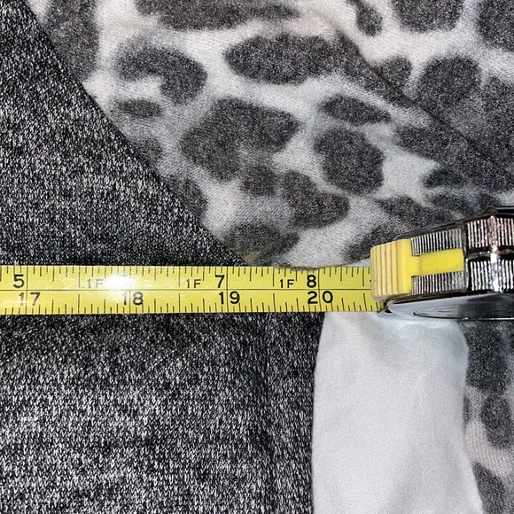 NWOT - size medium - Celeste - gray/black leopard print - top - Picture 8 of 10